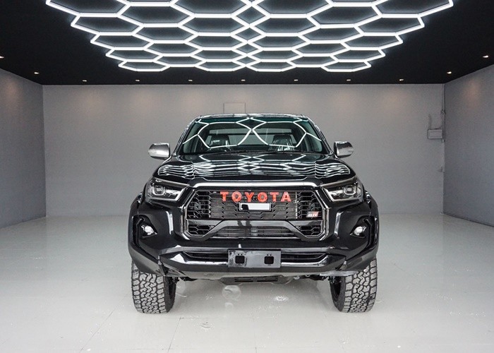 Used 7
                    TOYOTA
                     for Sale Image