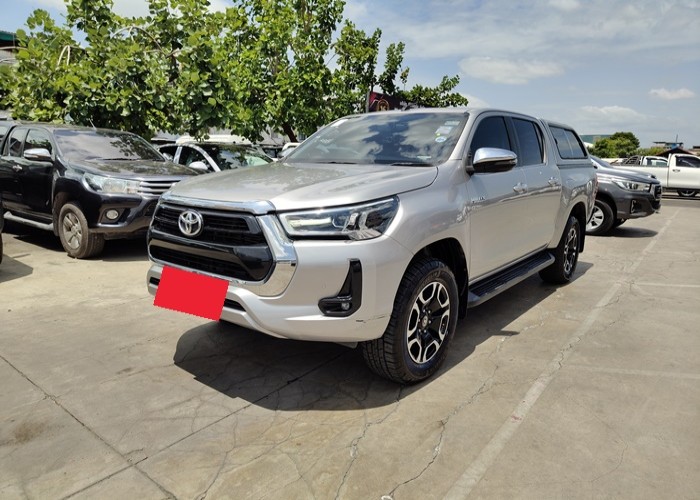 Used 6
                    TOYOTA
                     for Sale Image