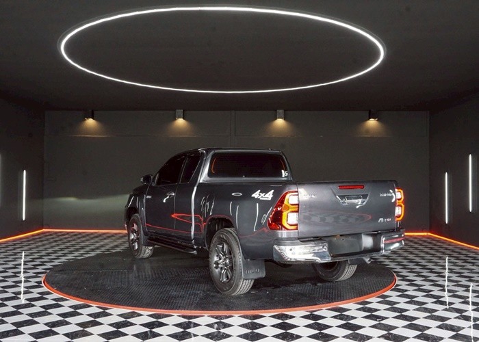 Used 8
                    TOYOTA
                     for Sale Image