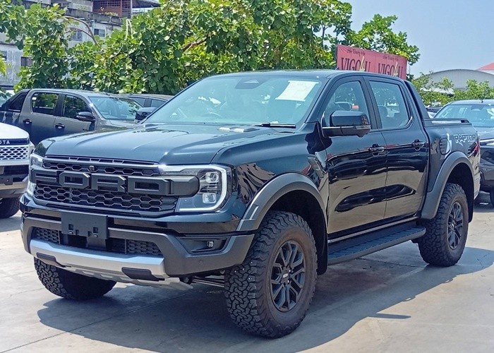Used 6
                    FORD
                     for Sale Image
