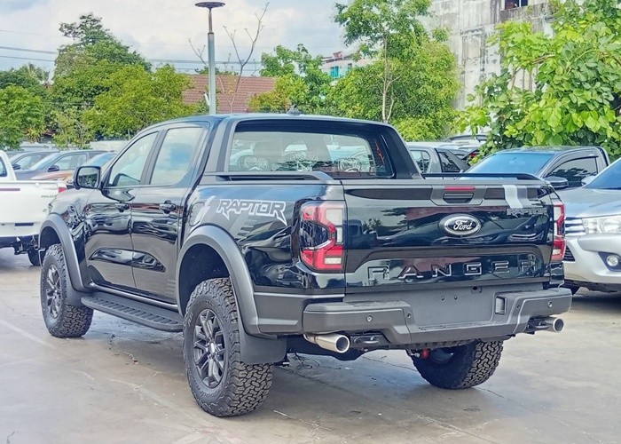 Used 6
                    FORD
                     for Sale Image