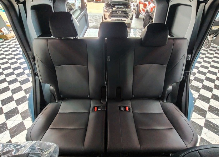 Used 5
                    TOYOTA
                     for Sale Image