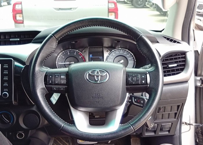 Used 5
                    TOYOTA
                     for Sale Image