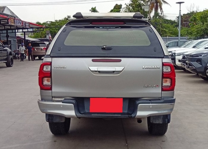Used 5
                    TOYOTA
                     for Sale Image