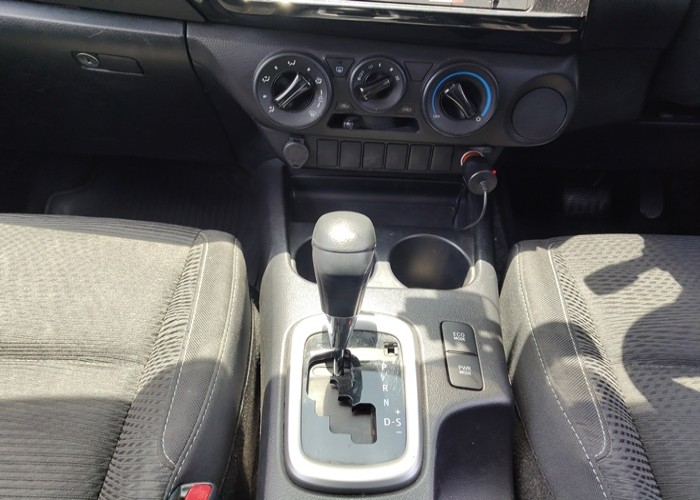 Used 6
                    TOYOTA
                     for Sale Image