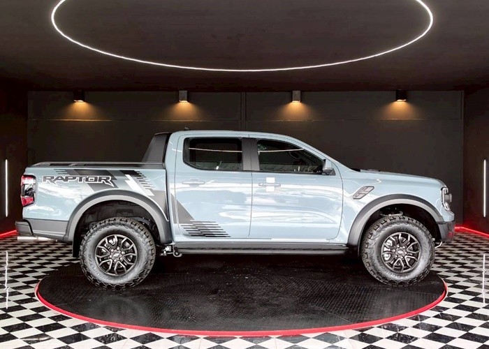 Used 7
                    FORD
                     for Sale Image