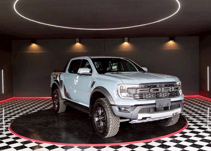 Used 7
                    FORD
                     for Sale Image
