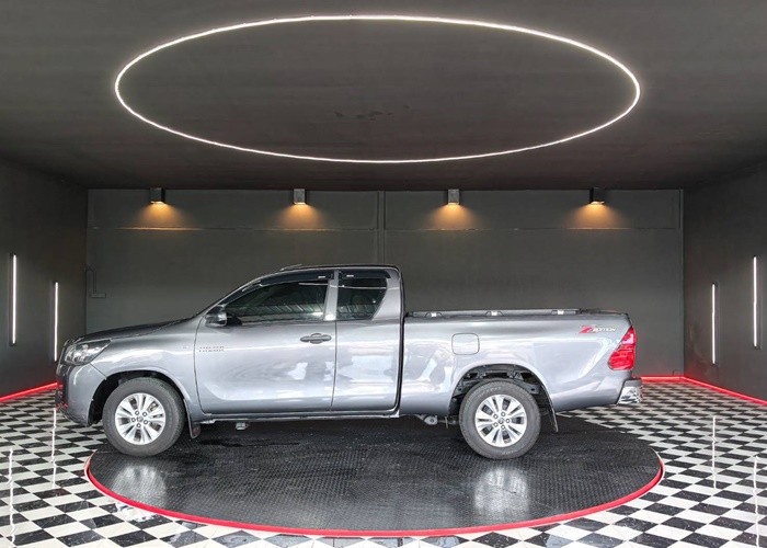 Used 10
                    TOYOTA
                     for Sale Image