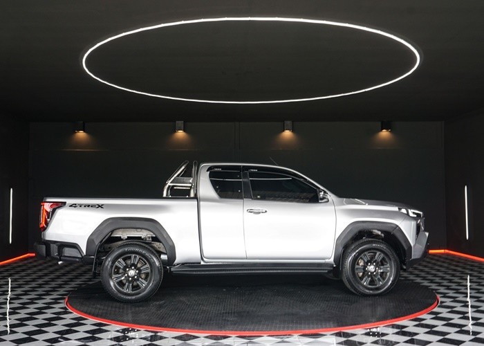 Used 4
                    TOYOTA
                     for Sale Image