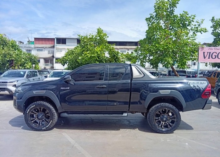 Used 11
                    TOYOTA
                     for Sale Image