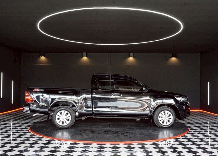 Used 8
                    TOYOTA
                     for Sale Image