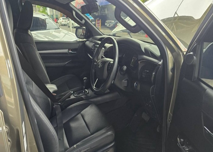 Used 11
                    TOYOTA
                     for Sale Image