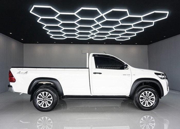 Used 5
                    TOYOTA
                     for Sale Image