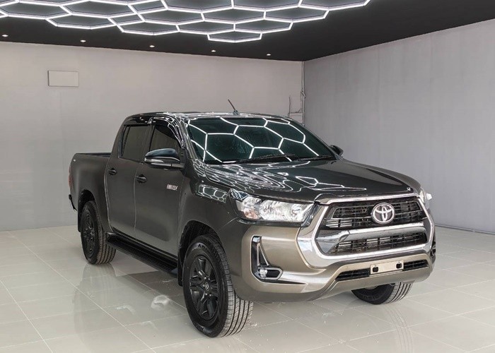 Used 11
                    TOYOTA
                     for Sale Image