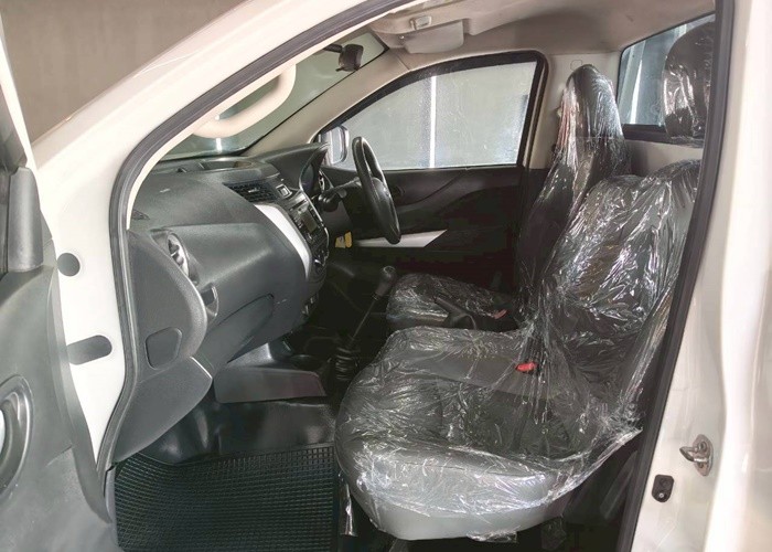 Used 2
                    NISSAN
                     for Sale Image