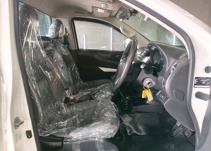 Used 2
                    NISSAN
                     for Sale Image
