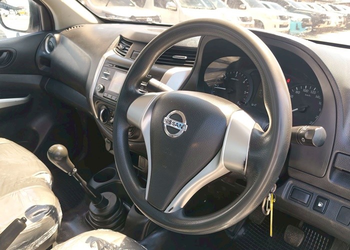 Used 2
                    NISSAN
                     for Sale Image