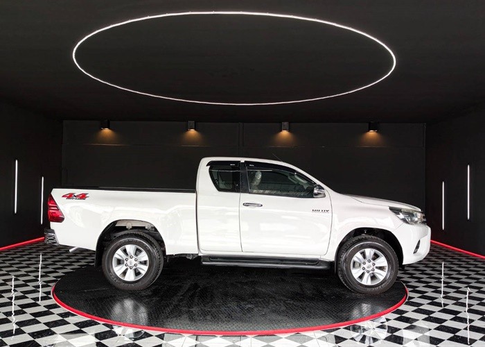 Used 7
                    TOYOTA
                     for Sale Image