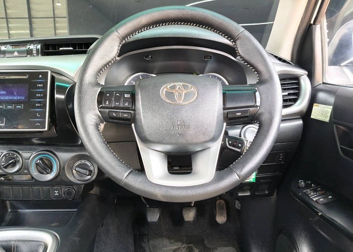 Used 7
                    TOYOTA
                     for Sale Image