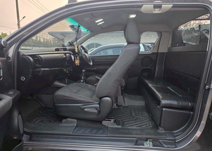 Used 8
                    TOYOTA
                     for Sale Image