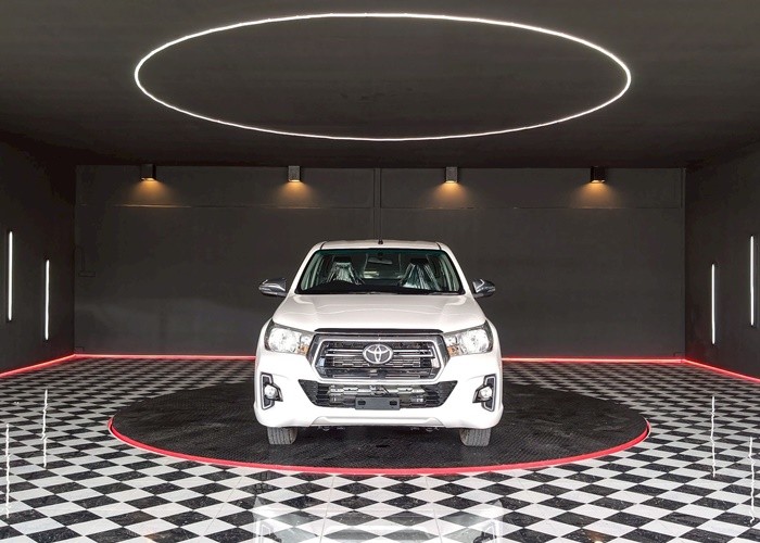 Used 5
                    TOYOTA
                     for Sale Image