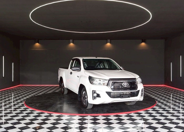 Used 5
                    TOYOTA
                     for Sale Image