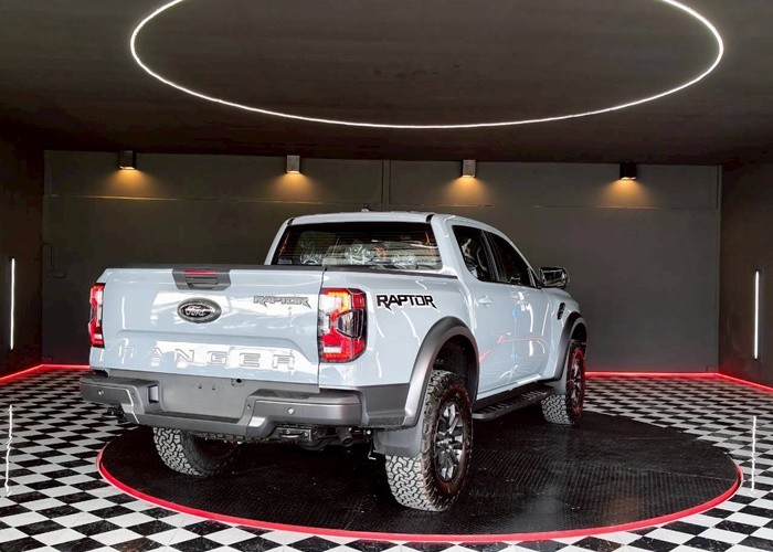 Used 7
                    FORD
                     for Sale Image