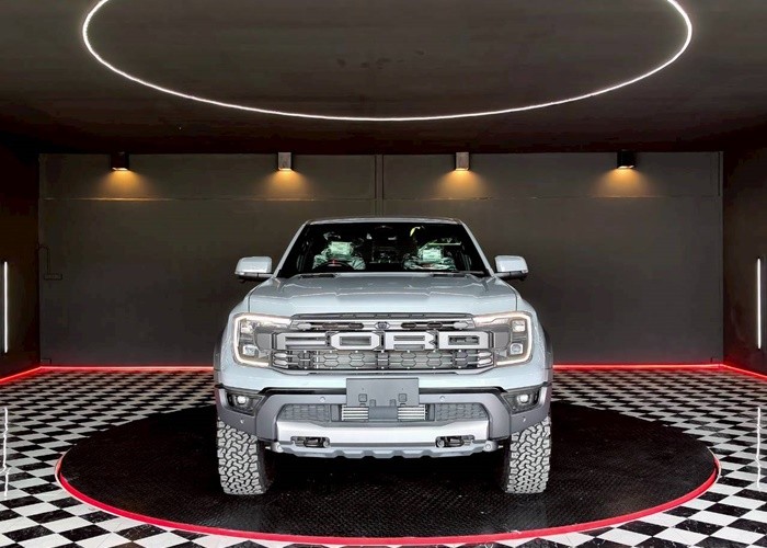 Used 7
                    FORD
                     for Sale Image
