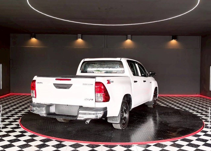 Used 9
                    TOYOTA
                     for Sale Image