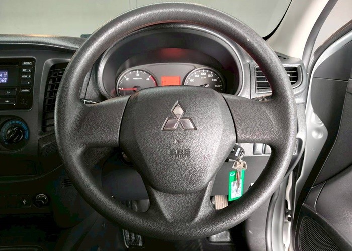 Used 4
                    MITSUBISHI
                     for Sale Image