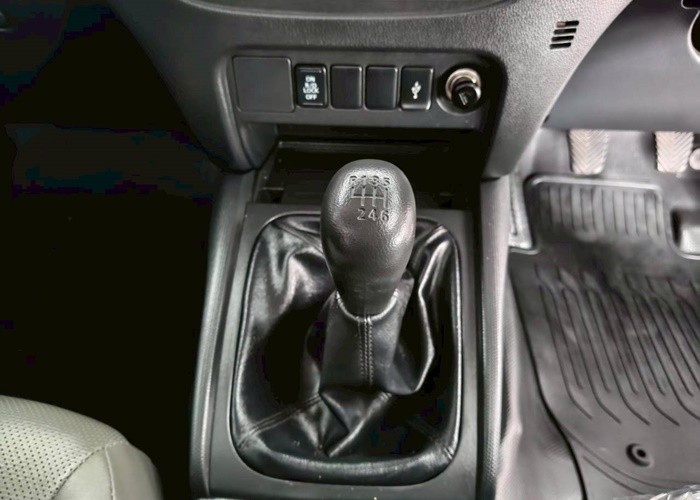 Used 4
                    MITSUBISHI
                     for Sale Image