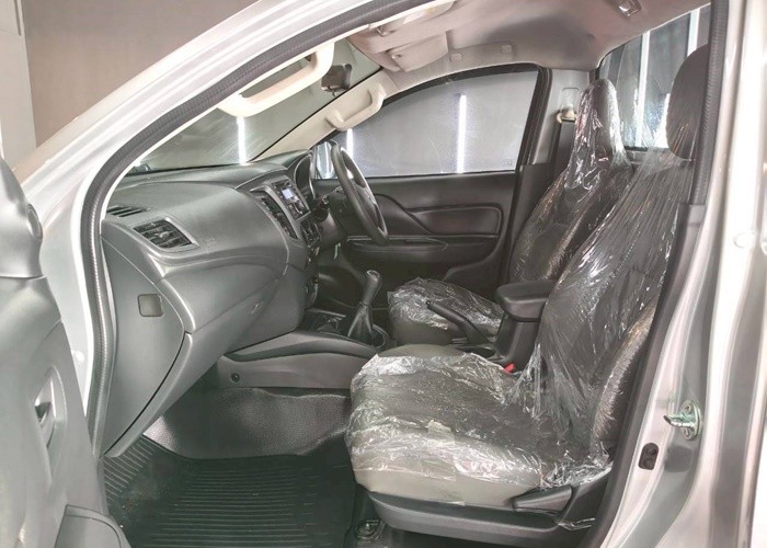 Used 4
                    MITSUBISHI
                     for Sale Image