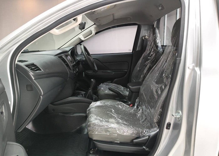 Used 4
                    MITSUBISHI
                     for Sale Image