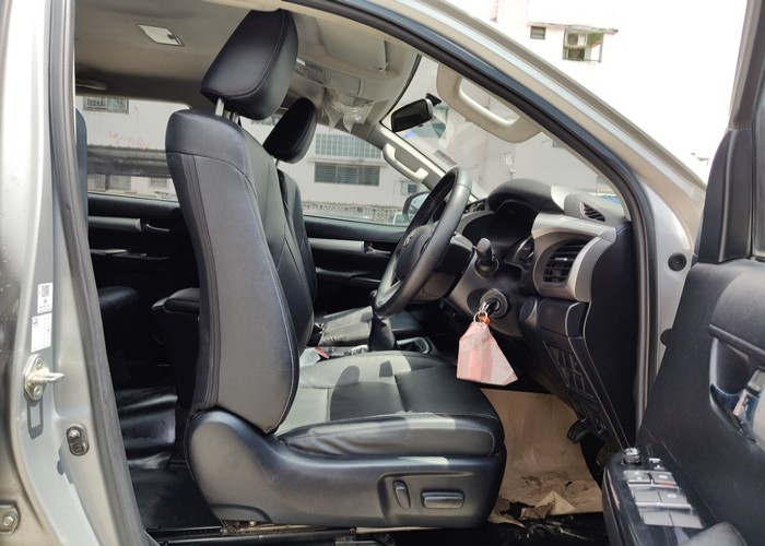 Used 5
                    TOYOTA
                     for Sale Image