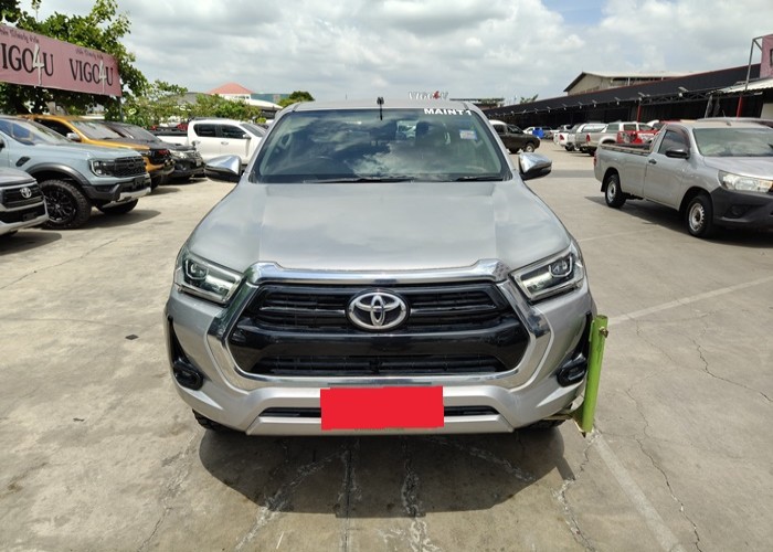 Used 5
                    TOYOTA
                     for Sale Image