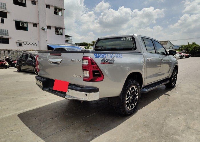 Used 5
                    TOYOTA
                     for Sale Image