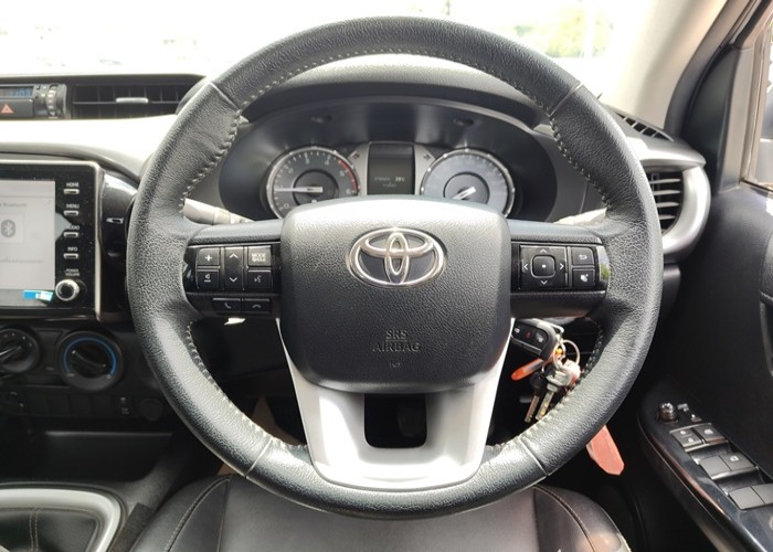 Used 5
                    TOYOTA
                     for Sale Image
