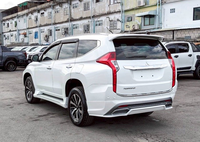 Used 1
                    MITSUBISHI
                     for Sale Image