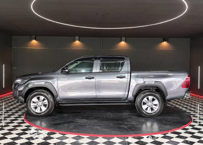 Used 11
                    TOYOTA
                     for Sale Image