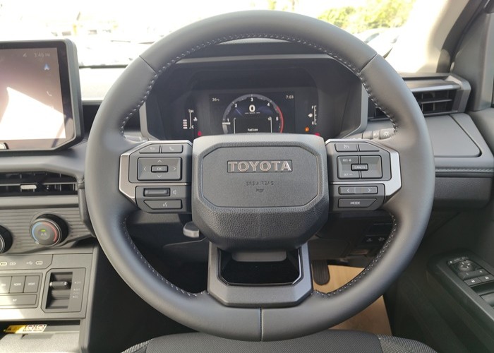 Used 1
                    TOYOTA
                     for Sale Image