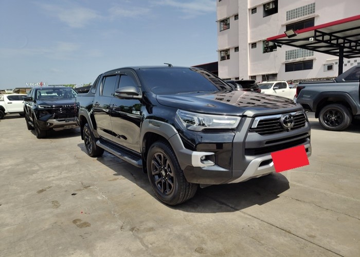 Used 3
                    TOYOTA
                     for Sale Image
