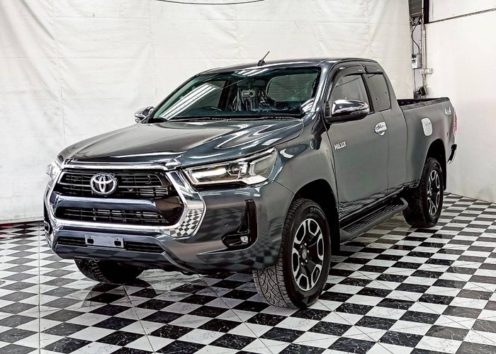Used 6
                    TOYOTA
                     for Sale Image