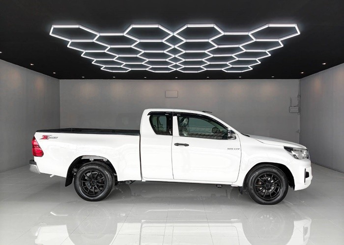 Used 4
                    TOYOTA
                     for Sale Image