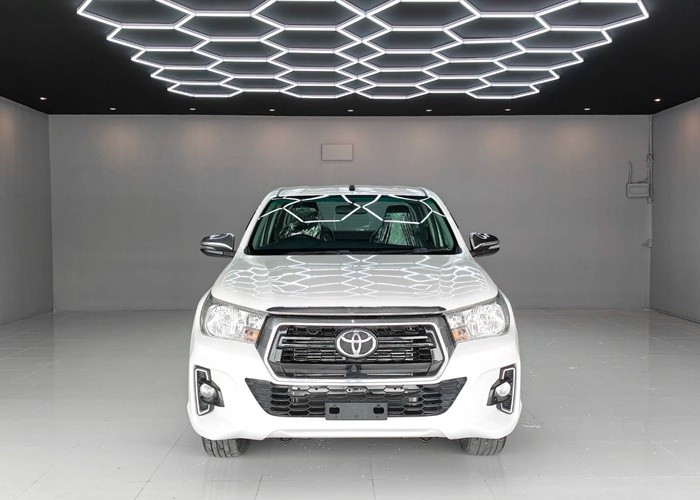 Used 4
                    TOYOTA
                     for Sale Image