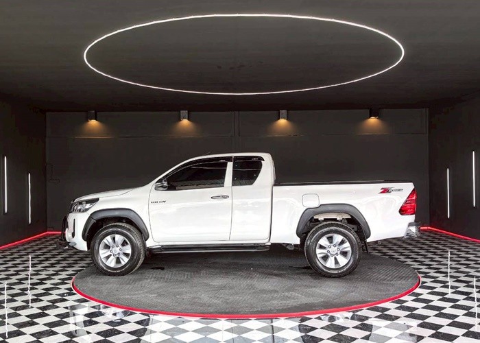 Used 2
                    TOYOTA
                     for Sale Image