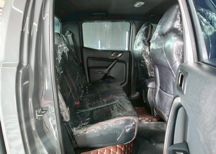 Used 9
                    FORD
                     for Sale Image