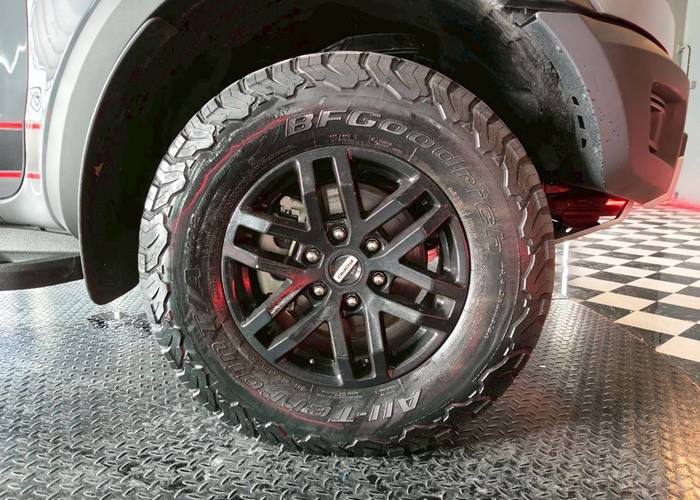 Used 9
                    FORD
                     for Sale Image
