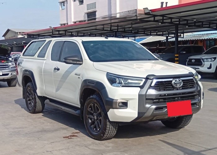 Used 5
                    TOYOTA
                     for Sale Image