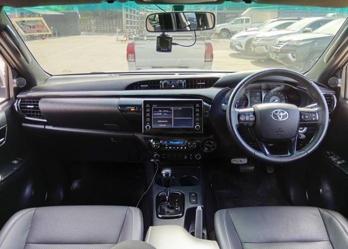Used 5
                    TOYOTA
                     for Sale Image