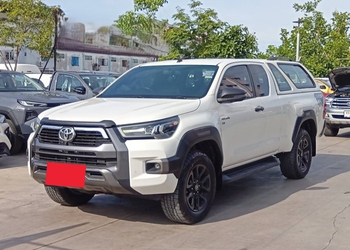 Used 5
                    TOYOTA
                     for Sale Image